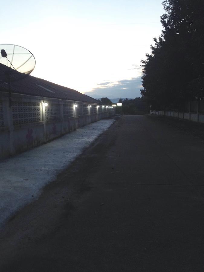 Rada Phan Ban Pa Ruak エクステリア 写真