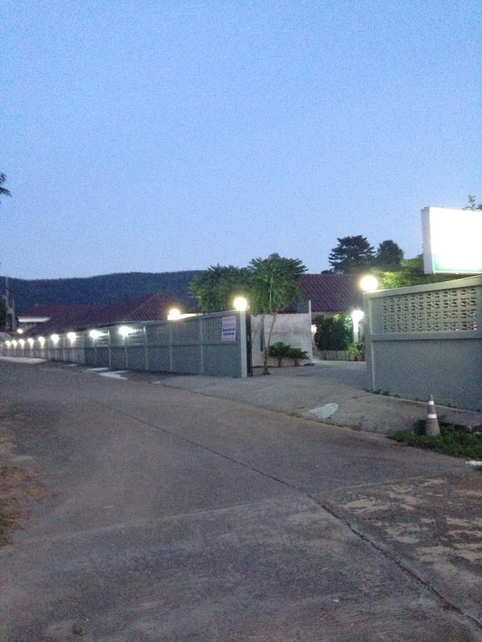 Rada Phan Ban Pa Ruak エクステリア 写真